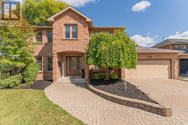 518 Grand Ridge Drive, Cambridge, ON - Outdoor