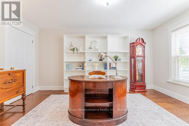 518 Grand Ridge Drive, Cambridge, ON - Indoor Photo Showing Office