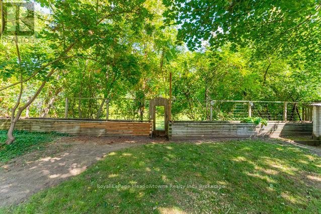 518 Grand Ridge Drive, Cambridge, ON - Outdoor