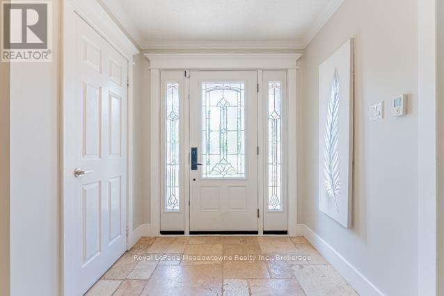 518 Grand Ridge Drive, Cambridge, ON - Indoor Photo Showing Other Room