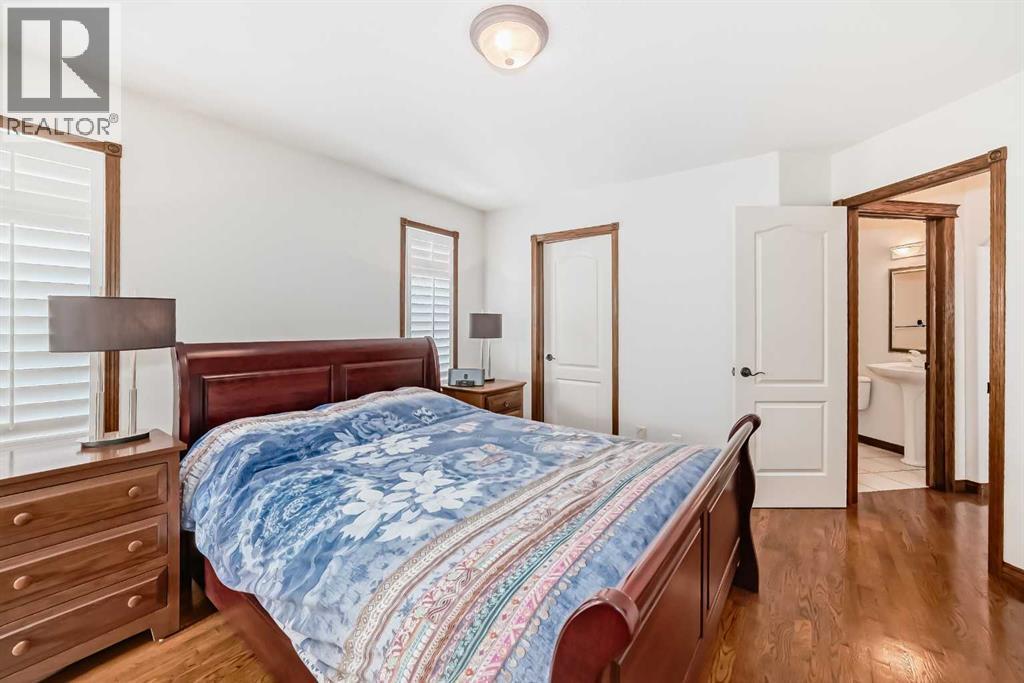 5647 55 Avenuecrescent, Innisfail, AB - Indoor Photo Showing Bedroom