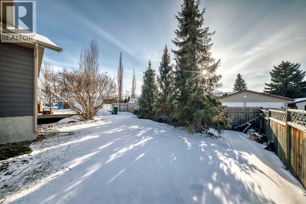 5647 55 Avenuecrescent, Innisfail, AB - Outdoor