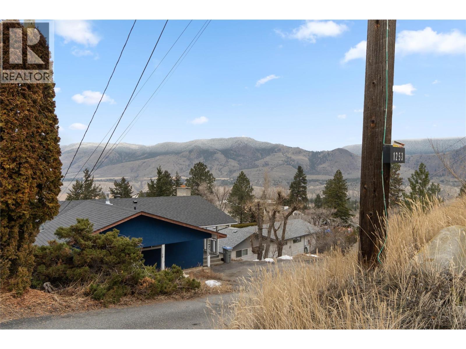 1253 Highridge Drive, Kamloops, BC - Outdoor With View