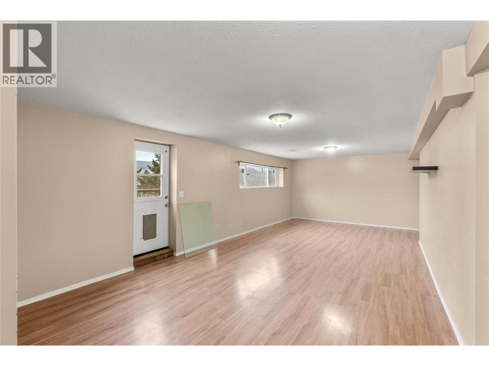 1253 Highridge Drive, Kamloops, BC - Indoor Photo Showing Other Room
