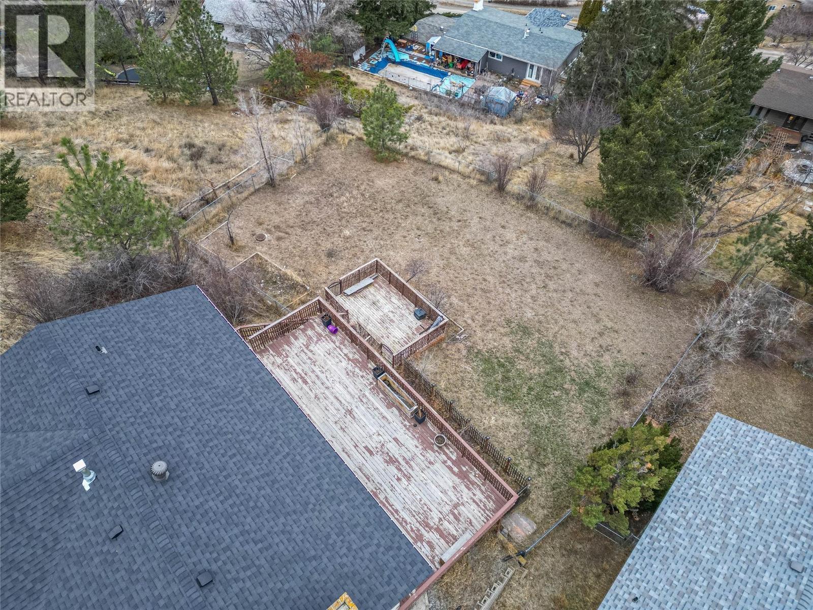 1253 Highridge Drive, Kamloops, BC - Outdoor