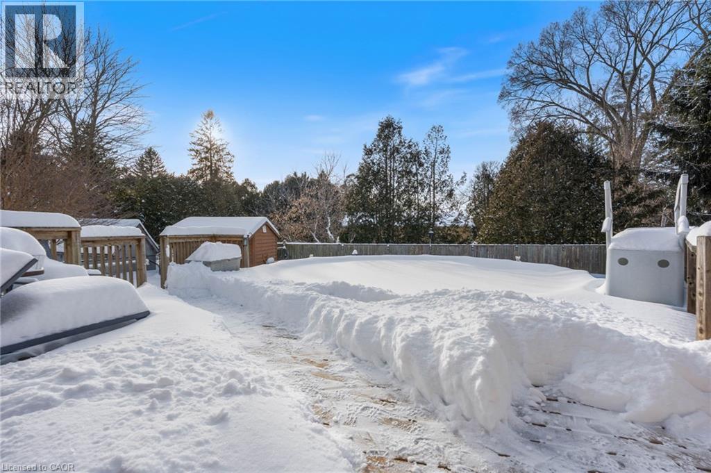 39 Sunset Drive, Simcoe, ON - Outdoor