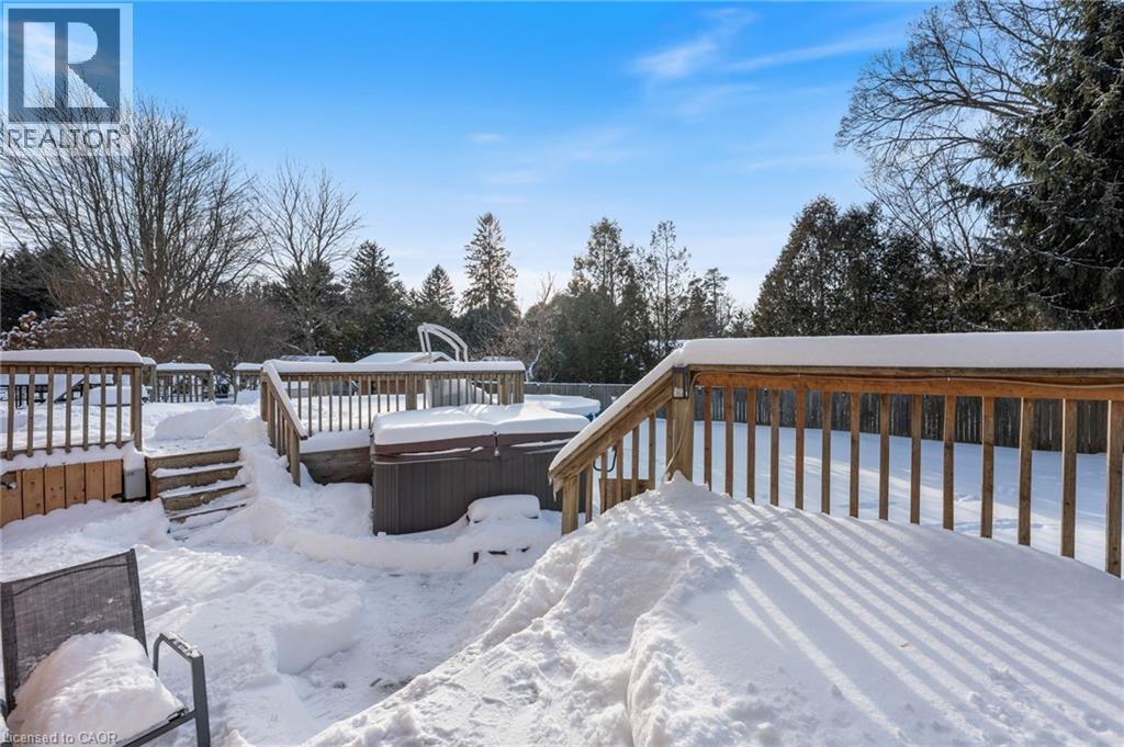 39 Sunset Drive, Simcoe, ON - Outdoor With Deck Patio Veranda