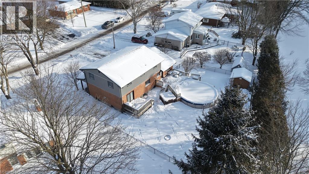 39 Sunset Drive, Simcoe, ON - Outdoor