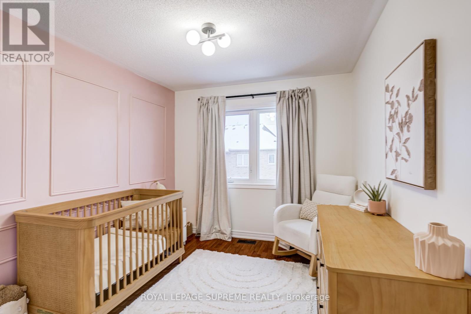 71 Luisa Street, Bradford West Gwillimbury, ON - Indoor Photo Showing Bedroom