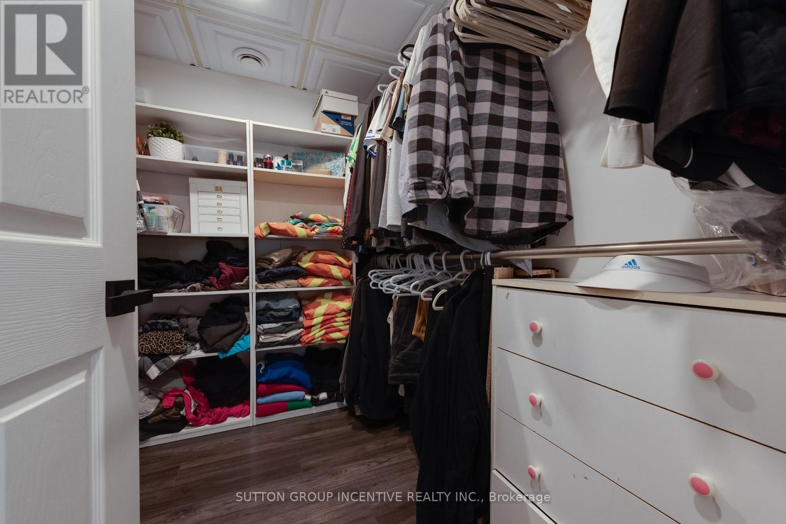 87 Dunlop Street, Orillia, ON - Indoor With Storage