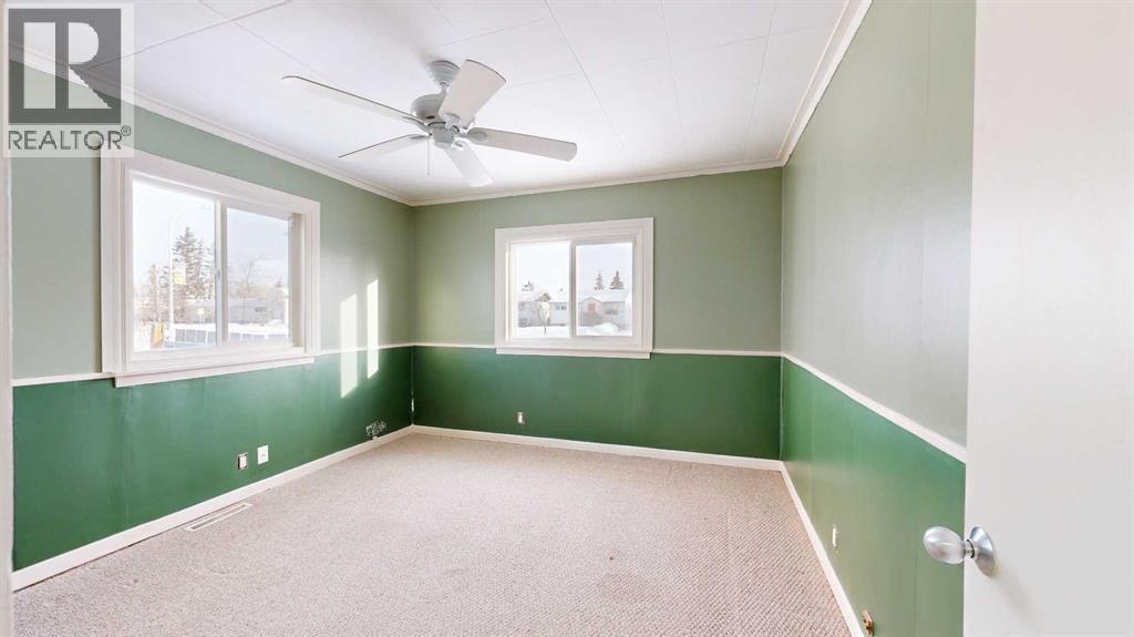 10806 102 Street, Grande Prairie, AB - Indoor Photo Showing Other Room