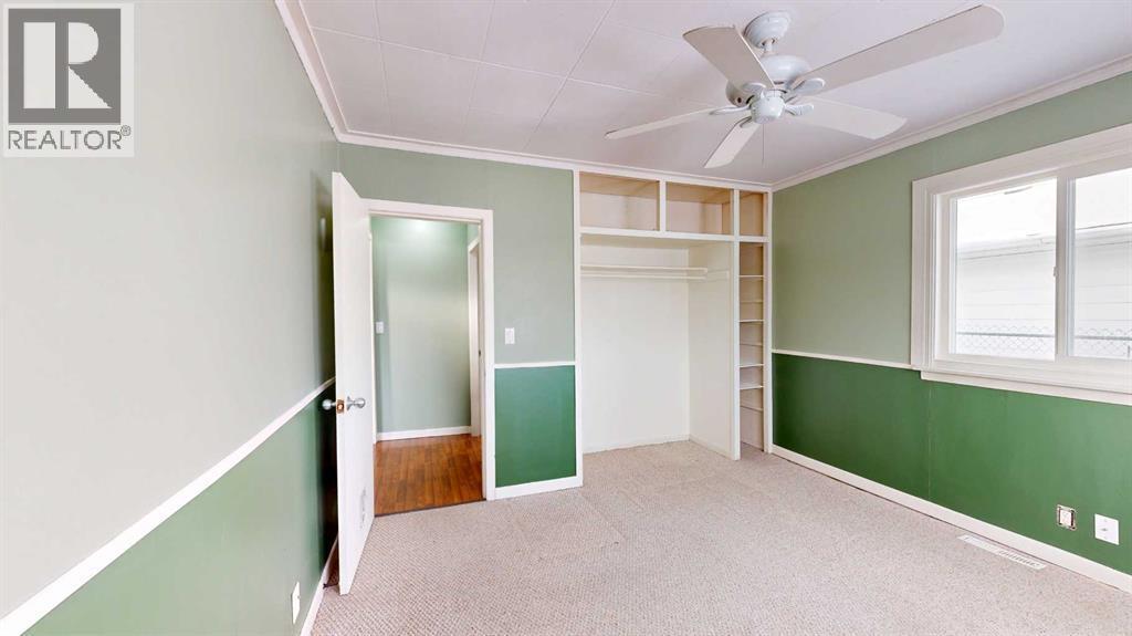 10806 102 Street, Grande Prairie, AB - Indoor Photo Showing Other Room