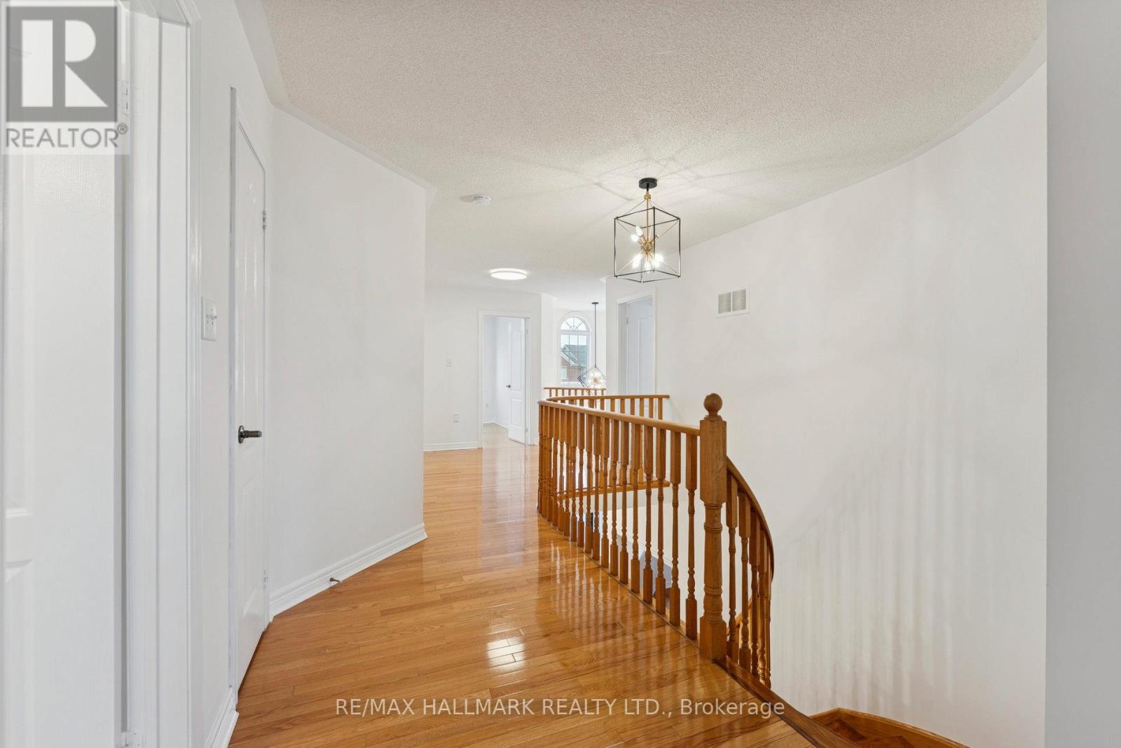 94 Olde Town Road, Brampton, ON - Indoor Photo Showing Other Room