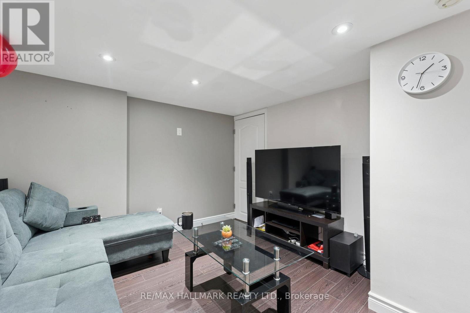 94 Olde Town Road, Brampton, ON - Indoor