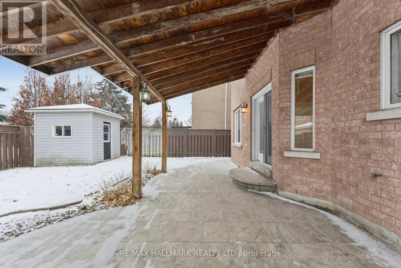 94 Olde Town Road, Brampton, ON - Outdoor With Exterior