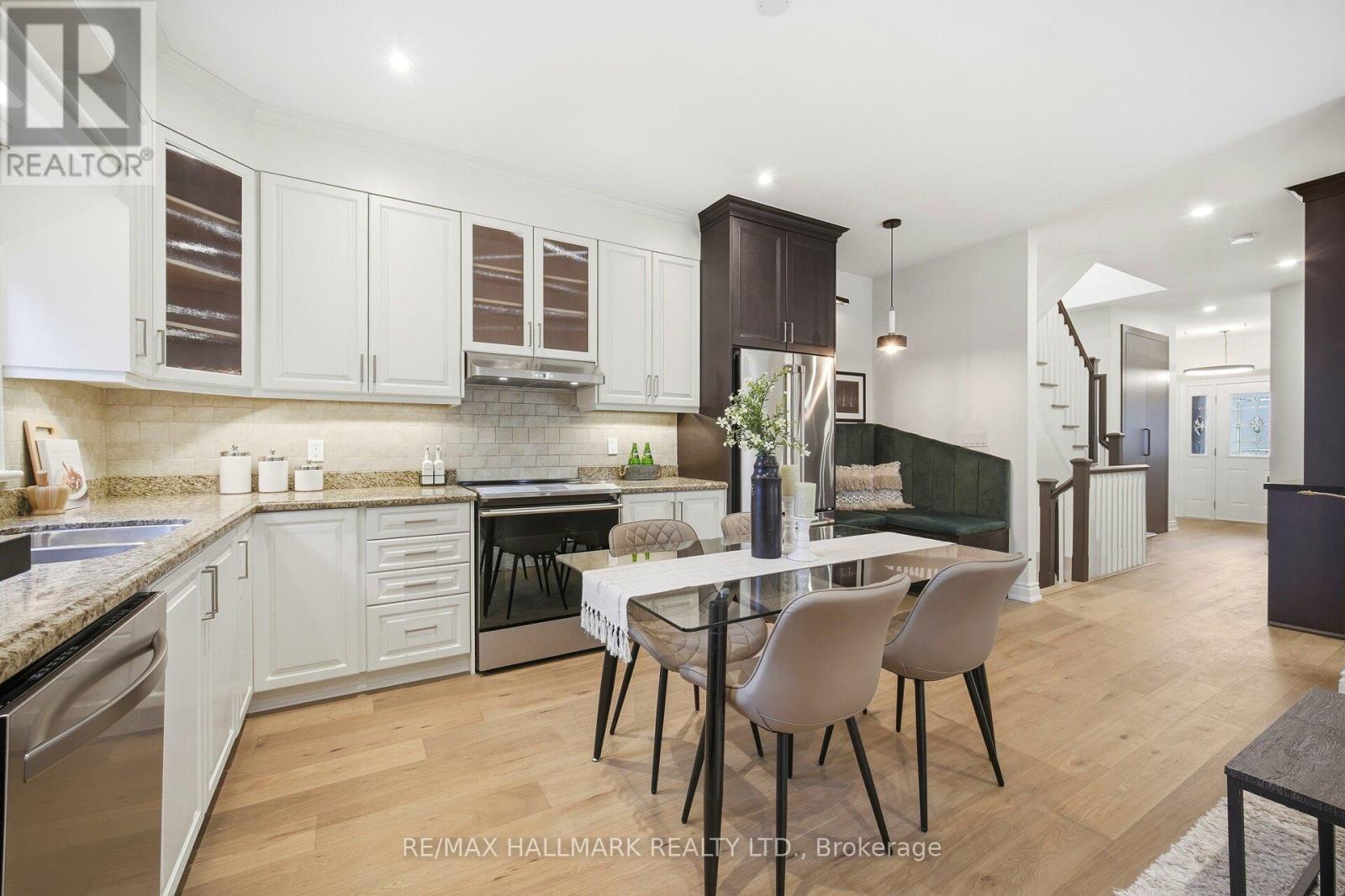 4A Holborne Avenue, Toronto, ON - Indoor Photo Showing Kitchen With Double Sink With Upgraded Kitchen