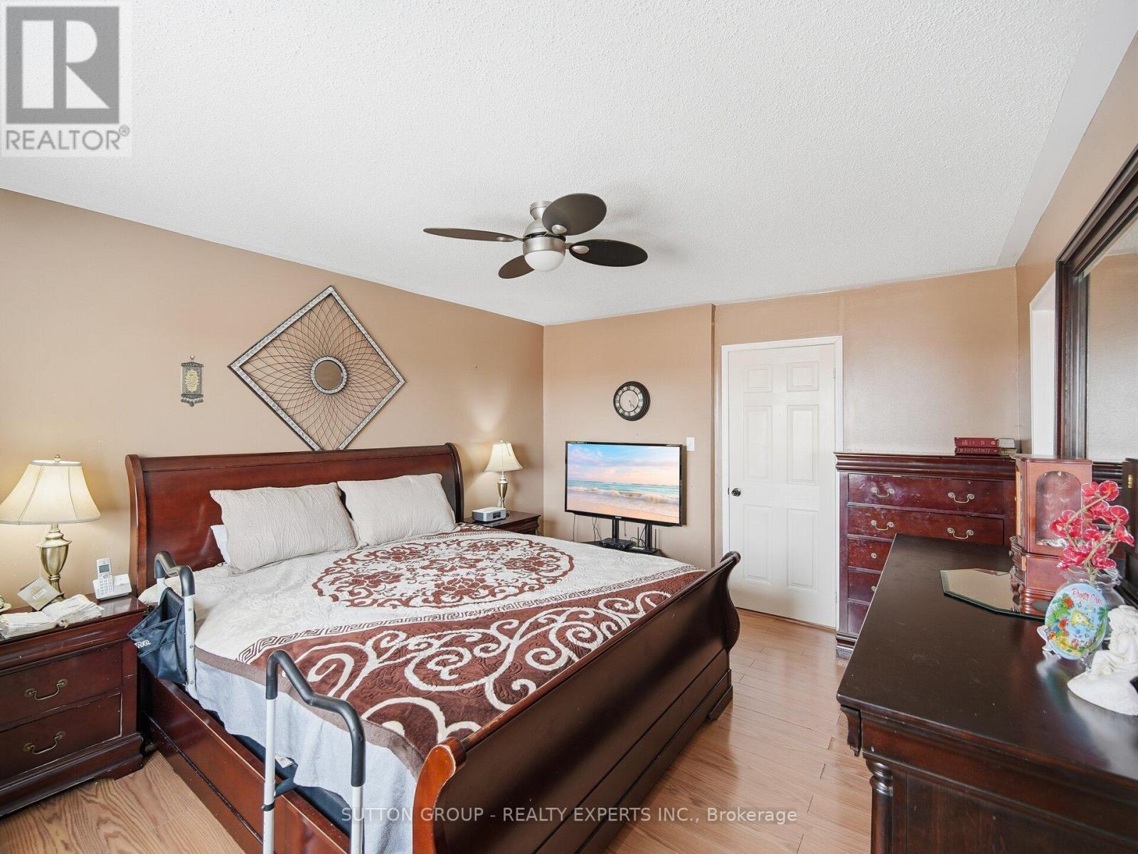 45 Ridgefield Court, Brampton, ON - Indoor Photo Showing Bedroom