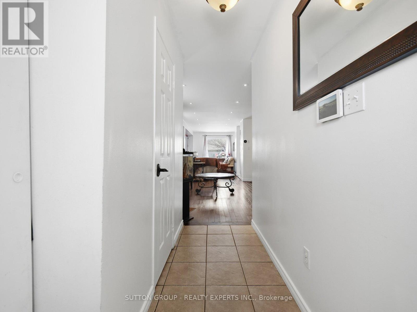 45 Ridgefield Court, Brampton, ON - Indoor Photo Showing Other Room