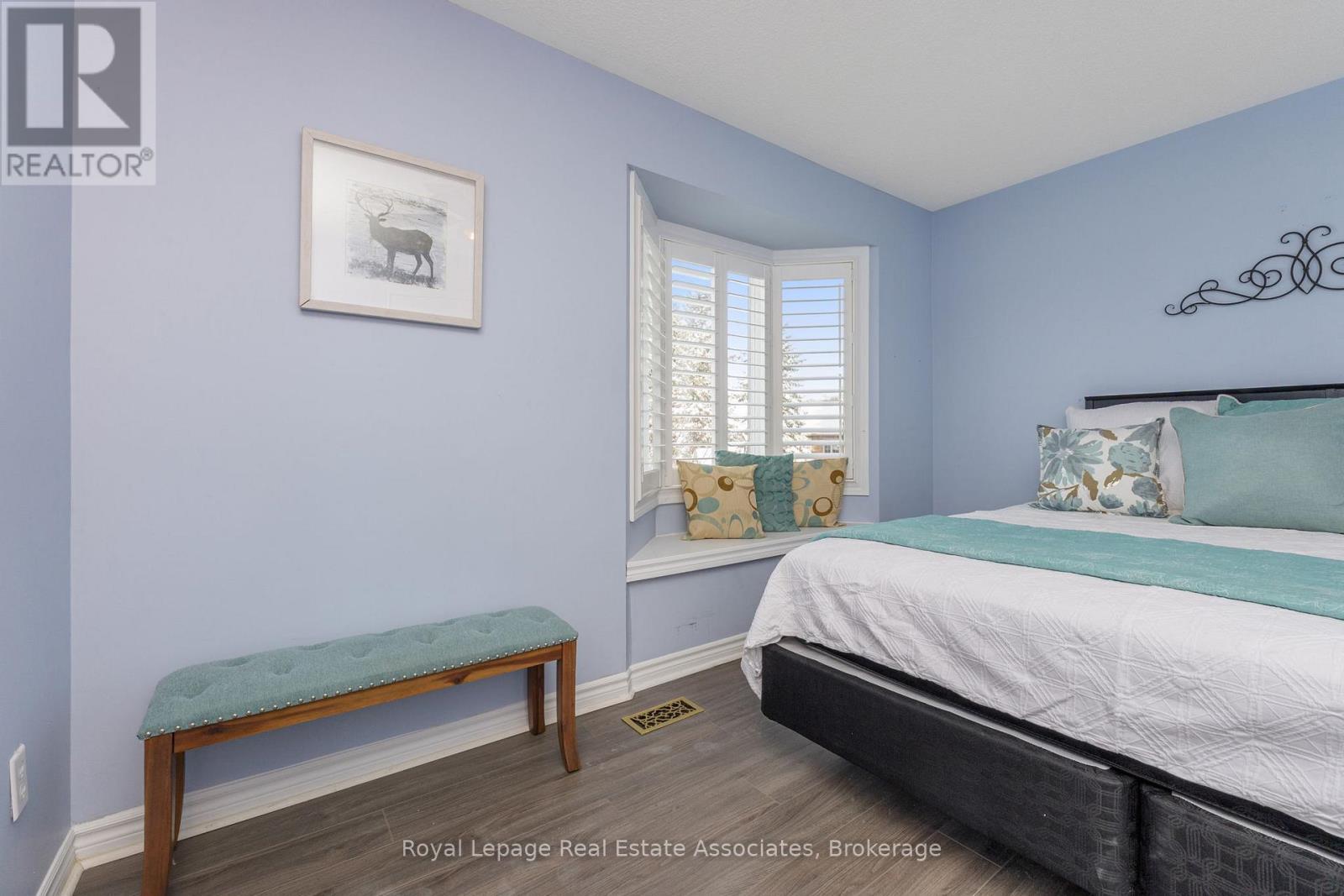 76 River Drive, Halton Hills, ON - Indoor Photo Showing Bedroom