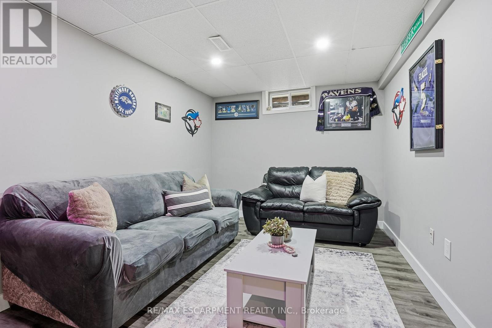 31 Galileo Boulevard, Brantford, ON - Indoor