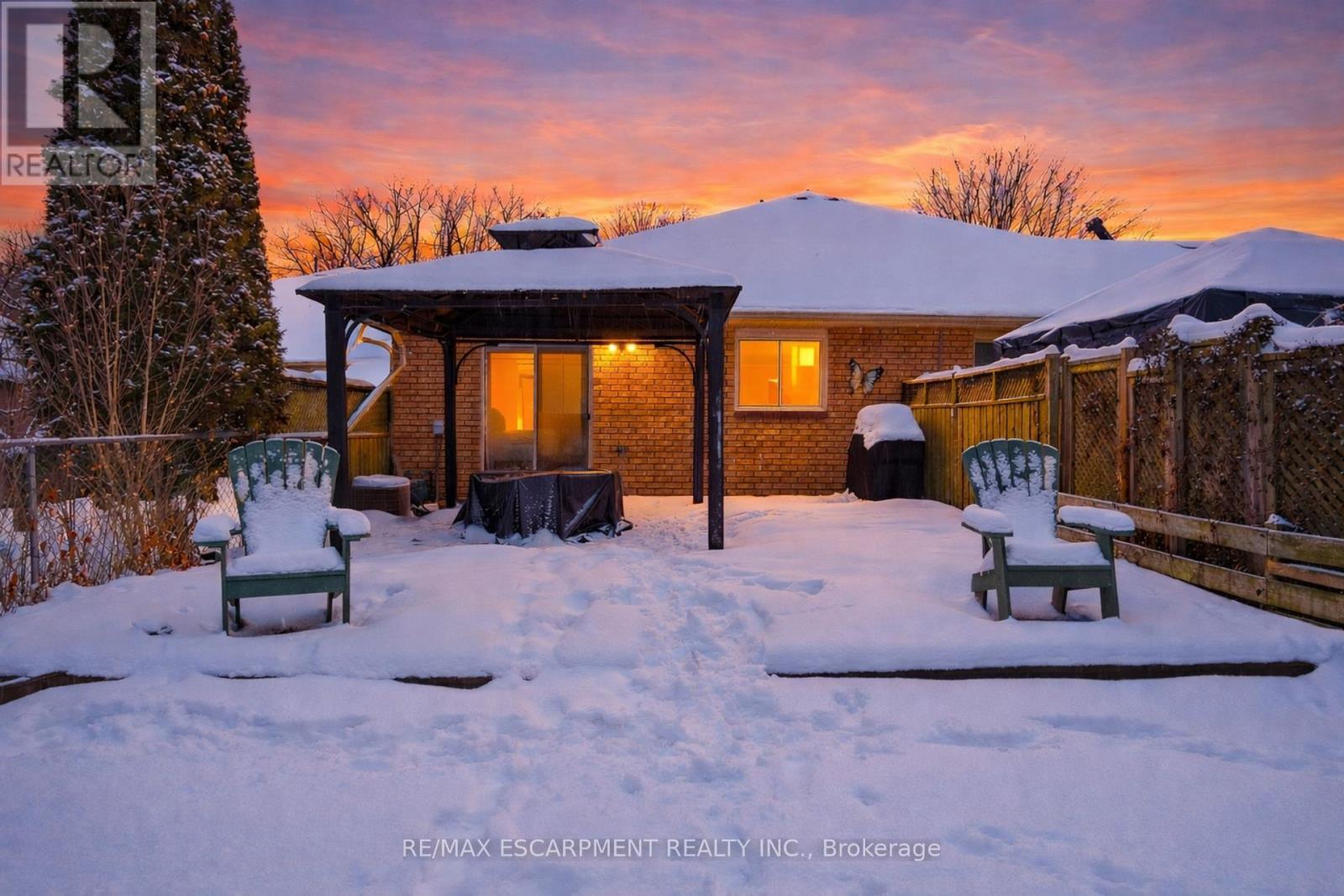 31 Galileo Boulevard, Brantford, ON - Outdoor With Deck Patio Veranda