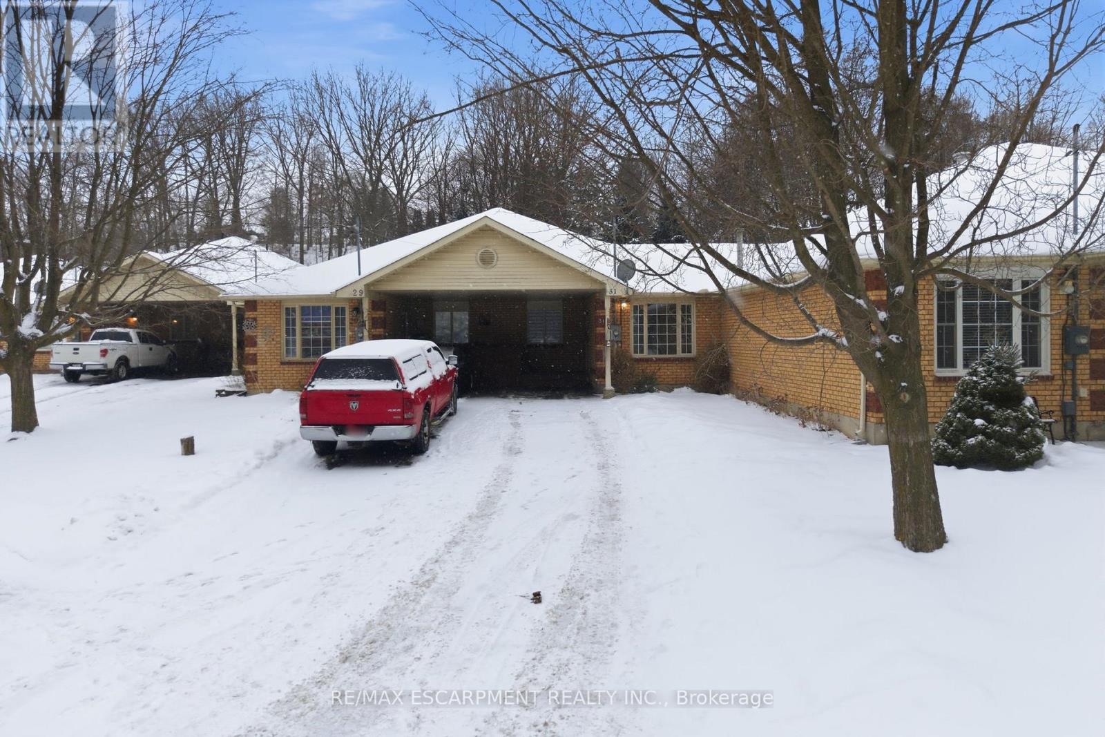 31 Galileo Boulevard, Brantford, ON - Outdoor