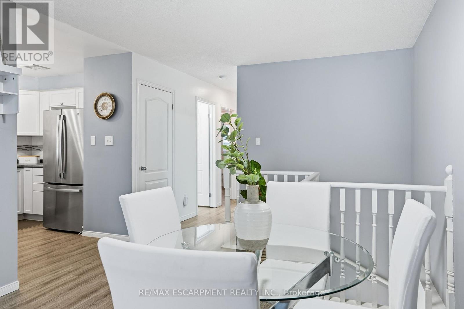 31 Galileo Boulevard, Brantford, ON - Indoor Photo Showing Other Room