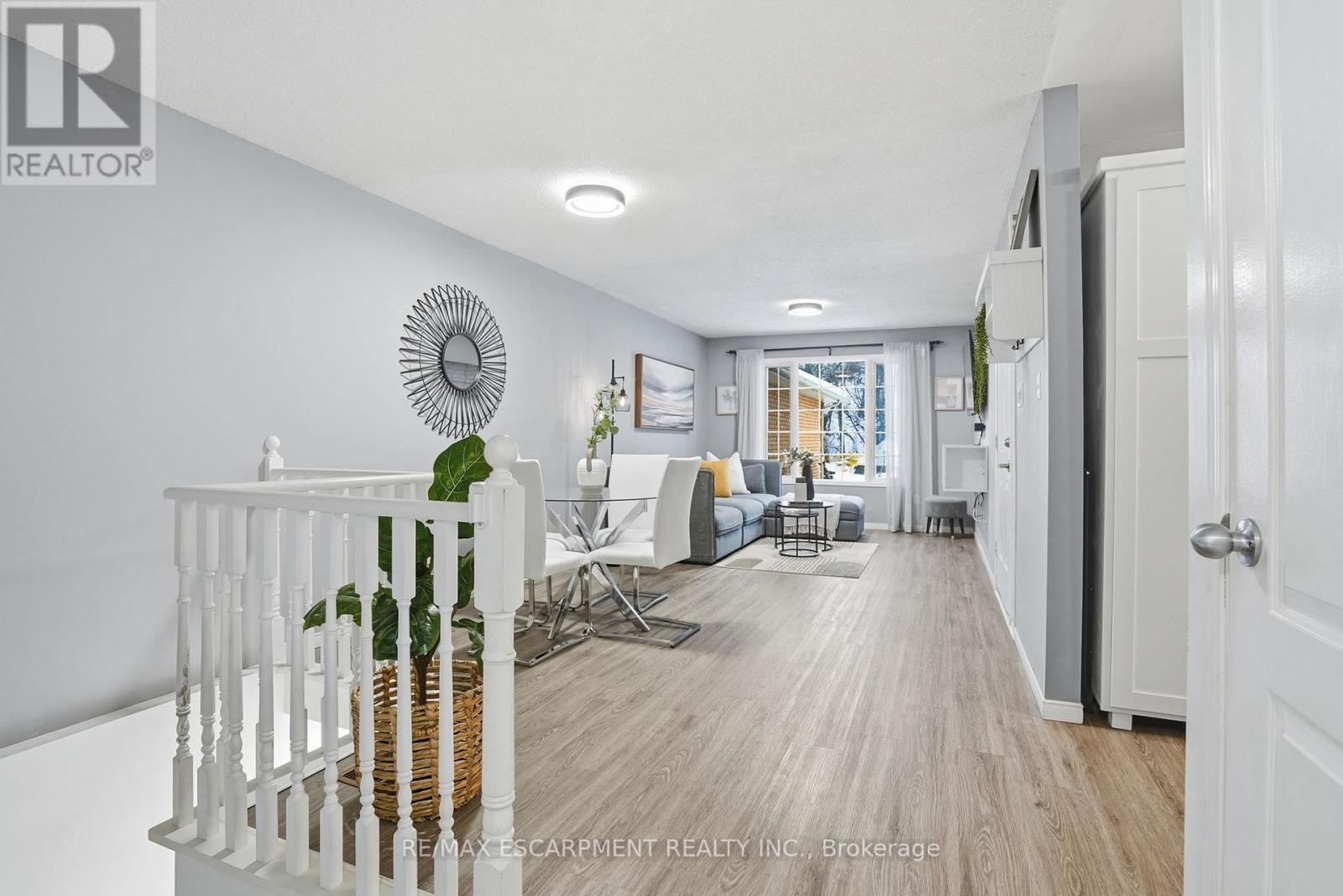 31 Galileo Boulevard, Brantford, ON - Indoor Photo Showing Other Room