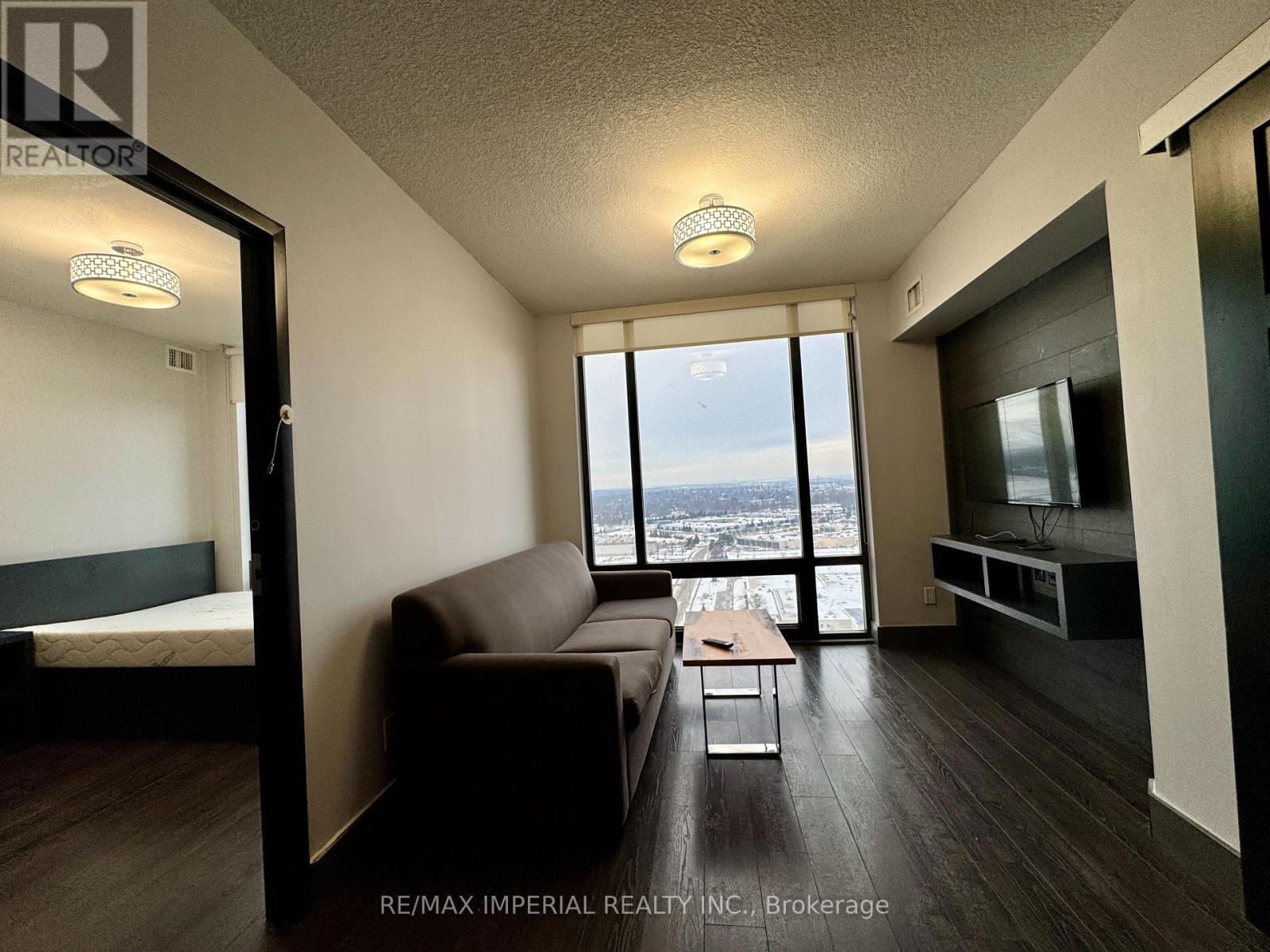 N2704 - 330 Phillip Street, Waterloo, ON - Indoor