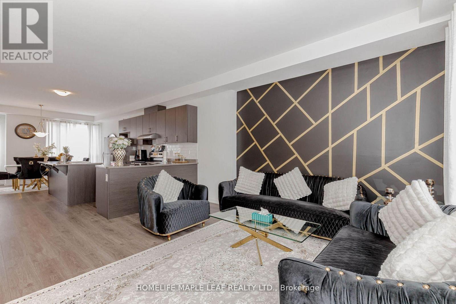 15 Bateson Street, Ajax, ON - Indoor