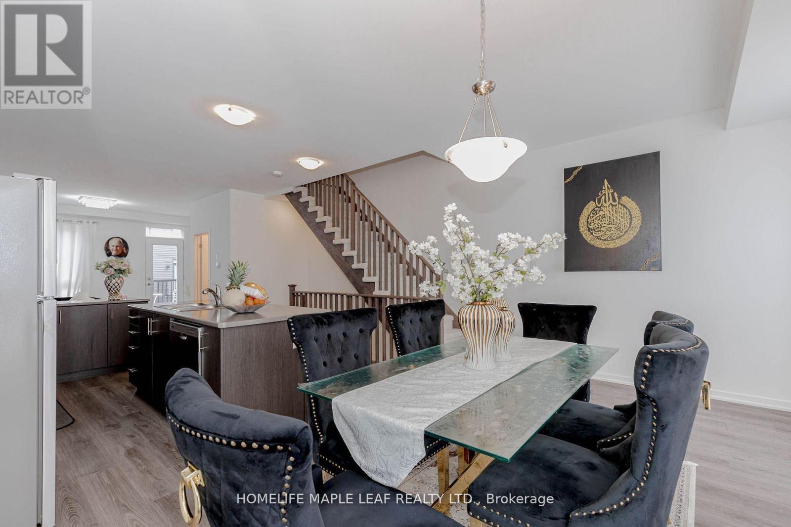 15 Bateson Street, Ajax, ON - Indoor Photo Showing Dining Room
