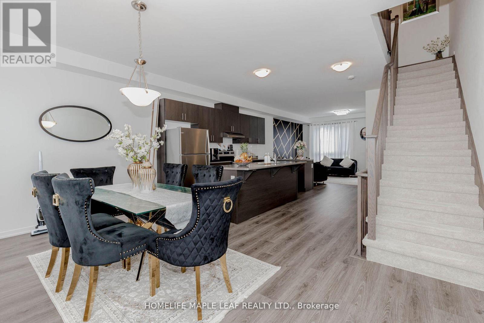 15 Bateson Street, Ajax, ON - Indoor Photo Showing Dining Room