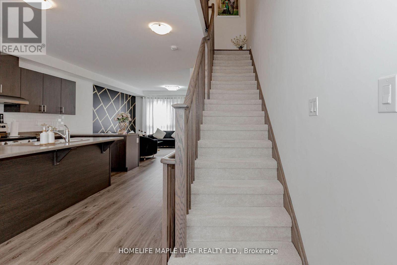 15 Bateson Street, Ajax, ON - Indoor