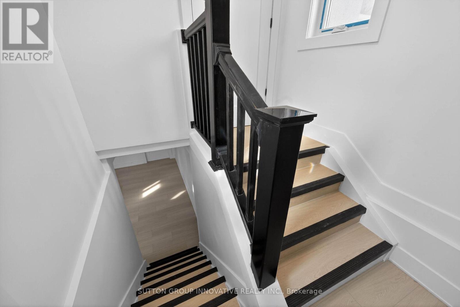 124 Corman Avenue, Hamilton, ON - Indoor Photo Showing Other Room