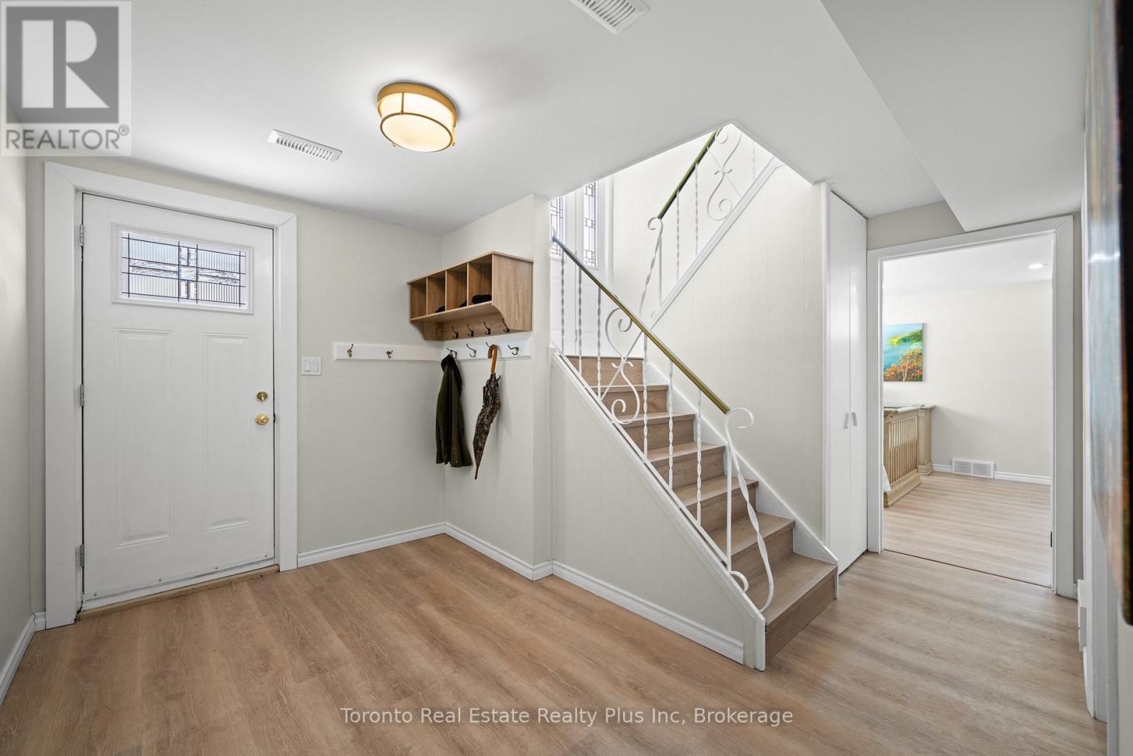 528 Greenbrook Drive, Kitchener, ON - Indoor Photo Showing Other Room