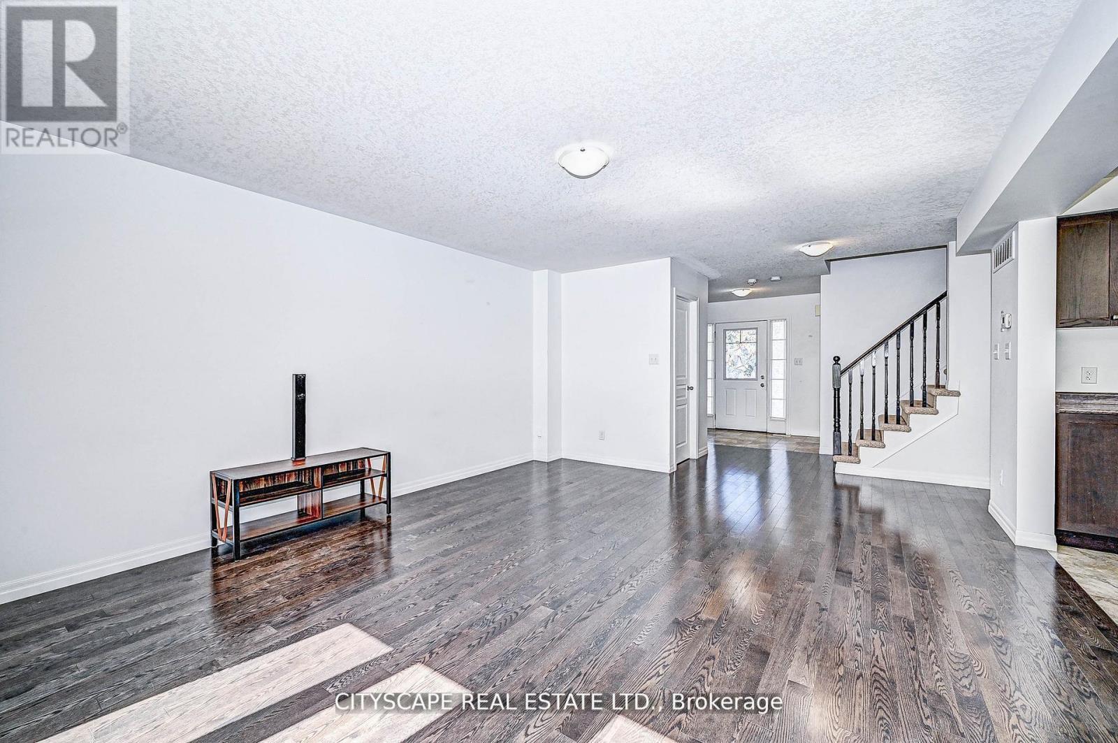 6 Castlebay Street, Kitchener, ON - Indoor Photo Showing Other Room
