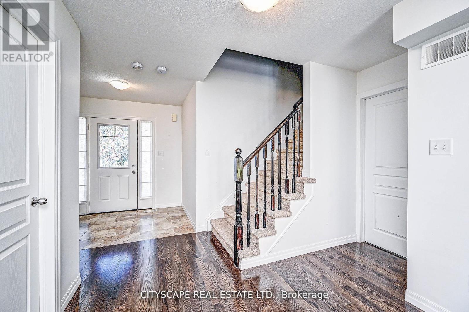 6 Castlebay Street, Kitchener, ON - Indoor Photo Showing Other Room