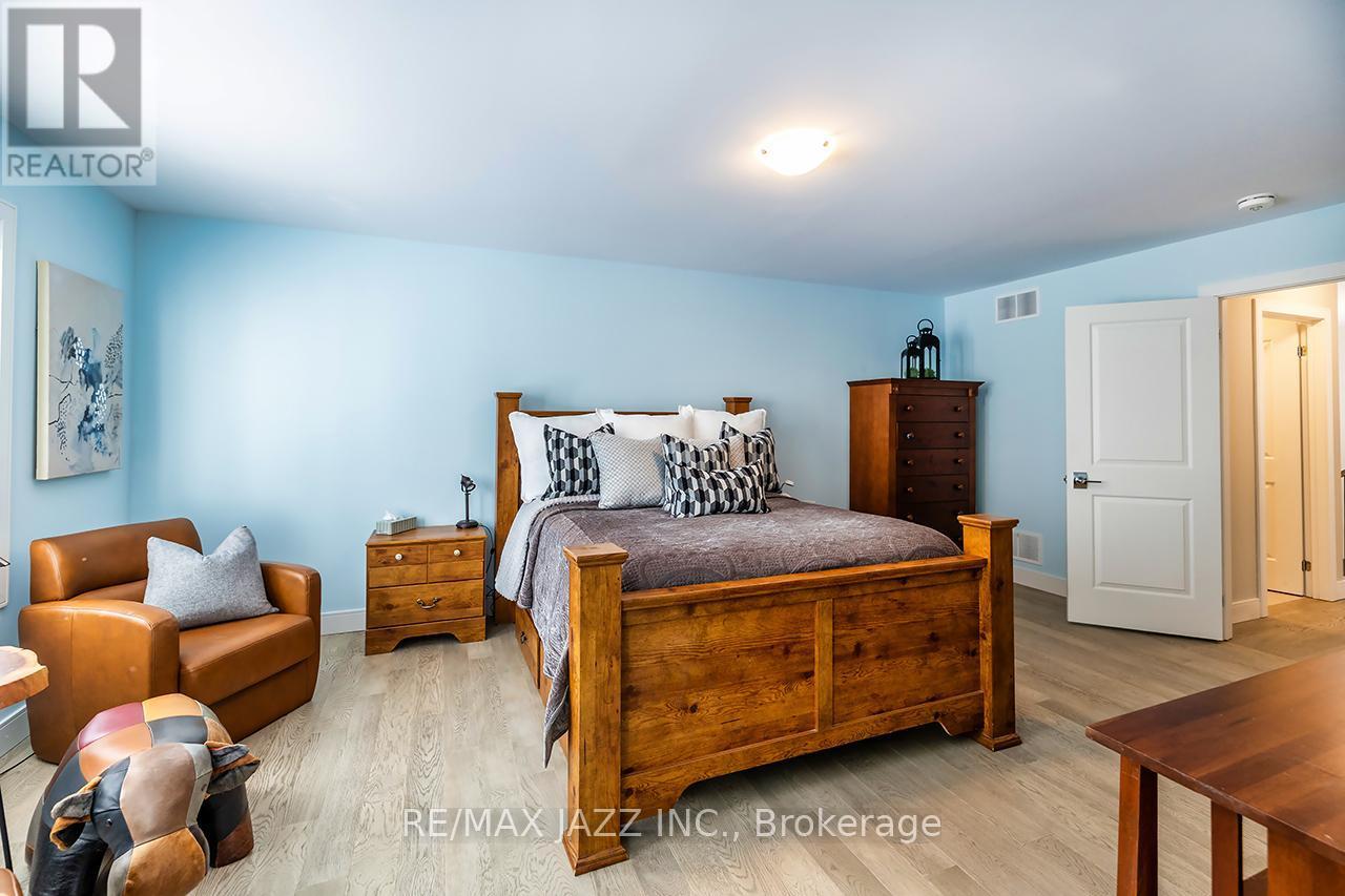 78 Shand Lane, Scugog (Port Perry), ON - Indoor Photo Showing Bedroom