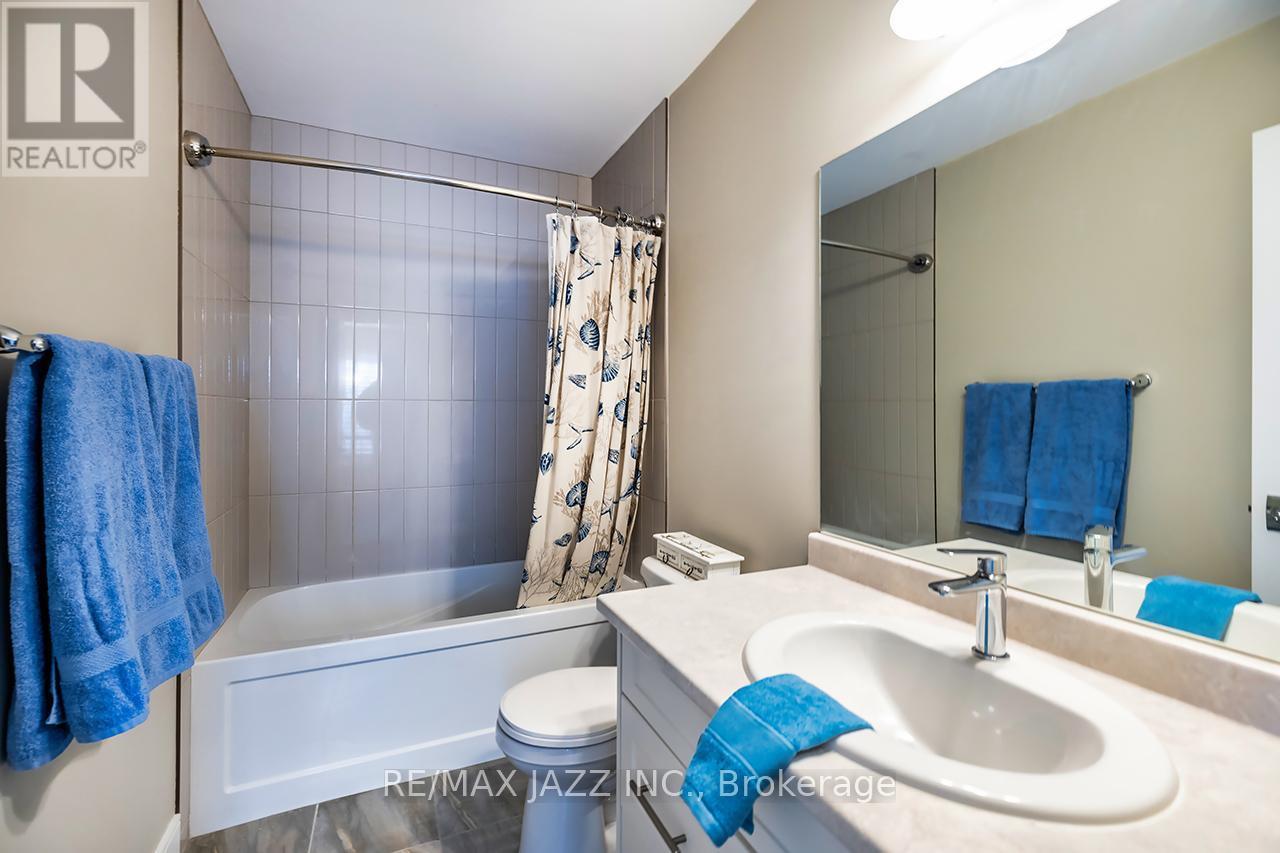 78 Shand Lane, Scugog (Port Perry), ON - Indoor Photo Showing Bathroom