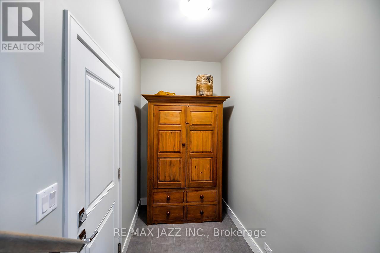 78 Shand Lane, Scugog (Port Perry), ON - Indoor Photo Showing Other Room