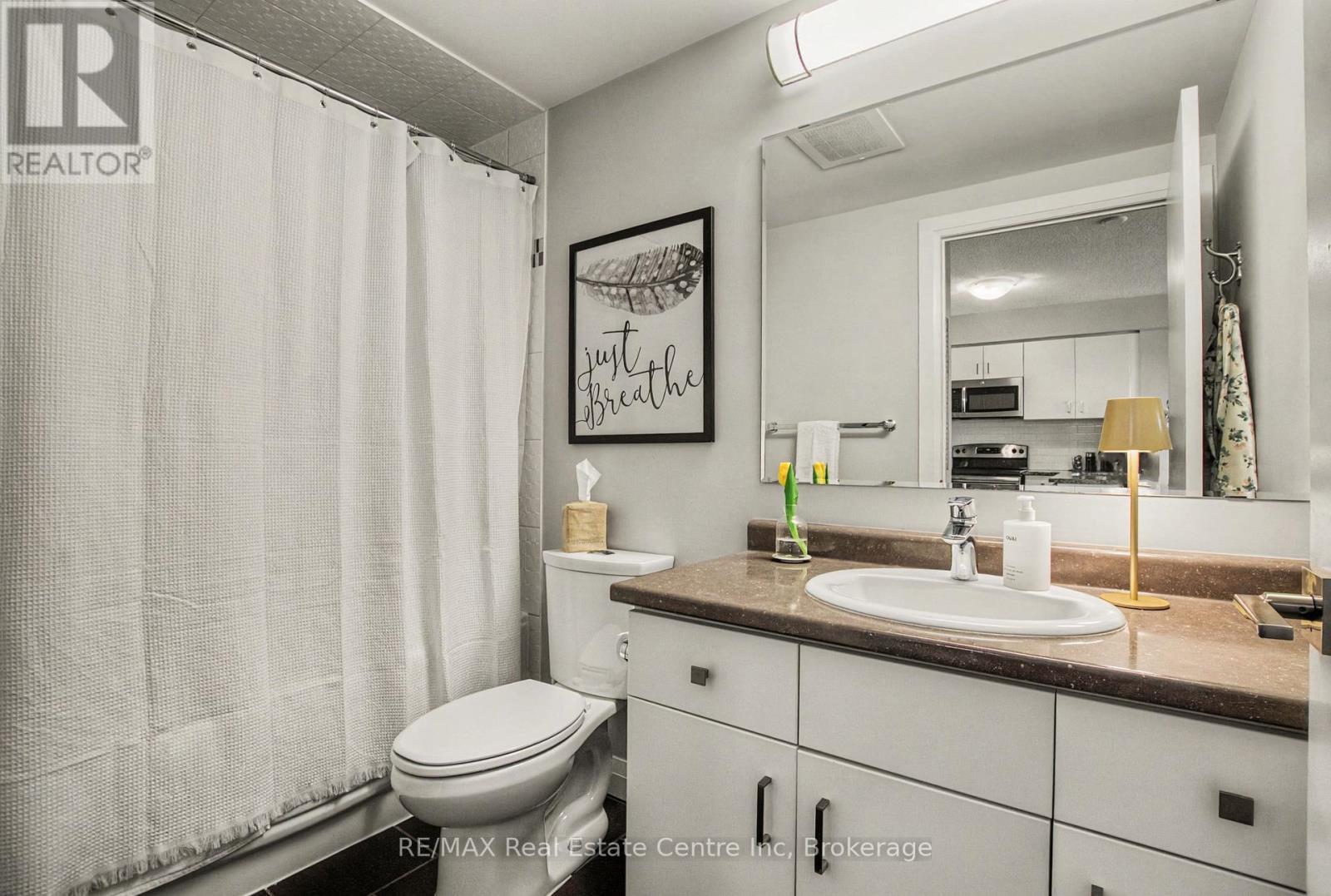 505 - 53 Arthur Street S, Guelph (St. Patrick'S Ward), ON - Indoor Photo Showing Bathroom