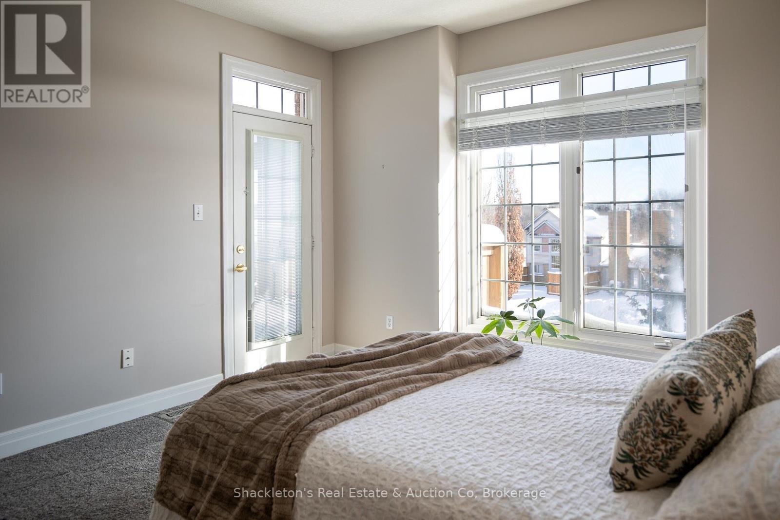 4 - 165 Chandos Drive, Kitchener, ON - Indoor Photo Showing Bedroom