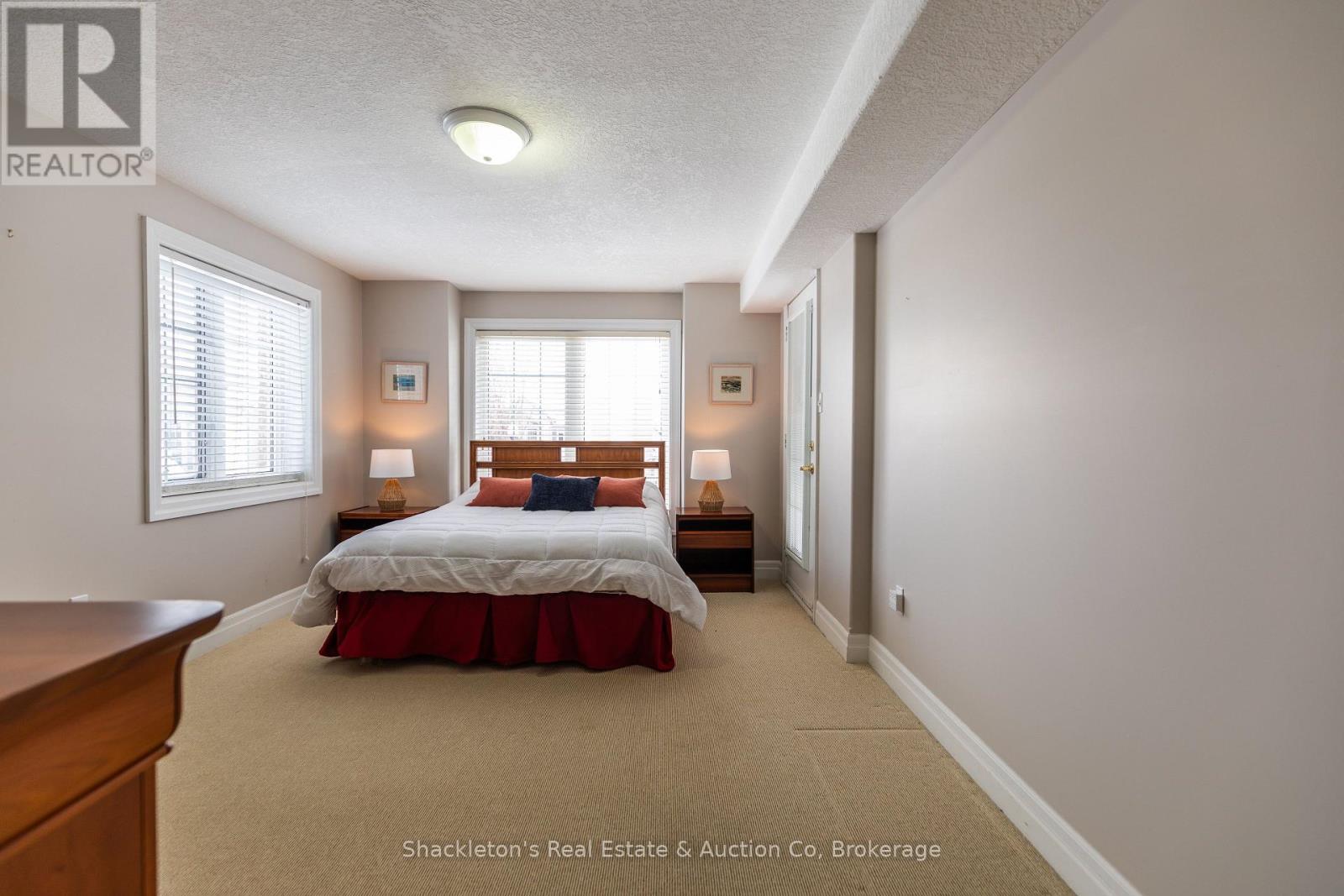 4 - 165 Chandos Drive, Kitchener, ON - Indoor Photo Showing Bedroom