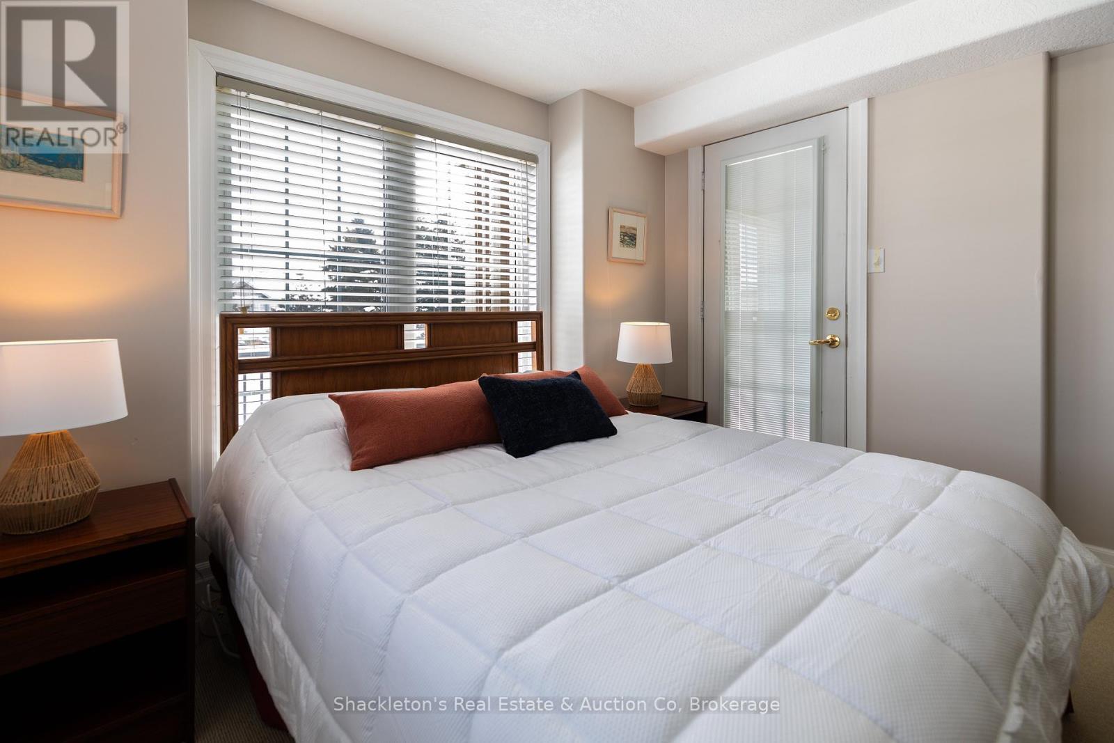 4 - 165 Chandos Drive, Kitchener, ON - Indoor Photo Showing Bedroom