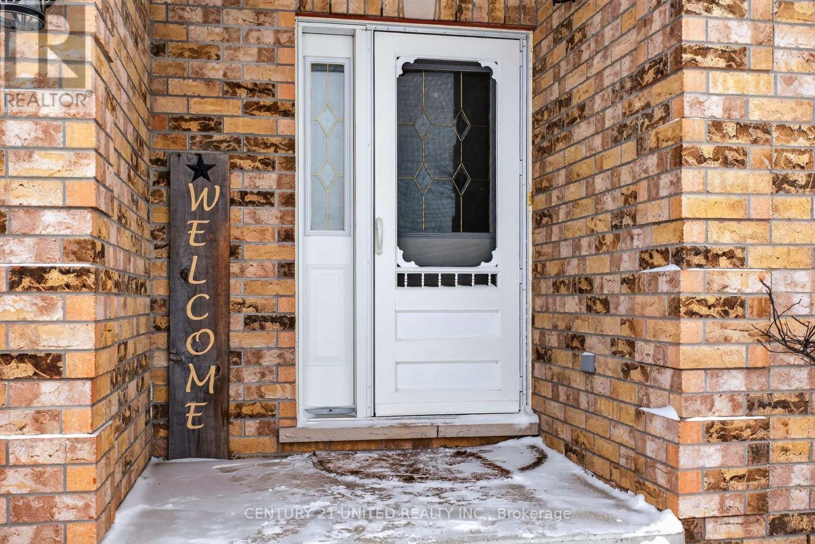 2635 Foxmeadow Road, Peterborough (Ashburnham Ward 4), ON - Outdoor