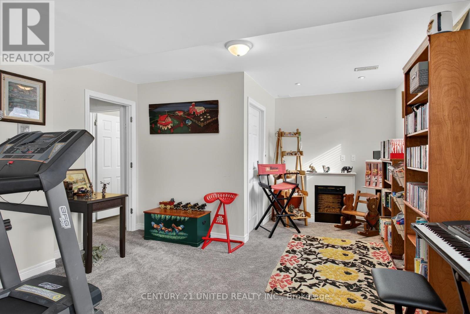 2635 Foxmeadow Road, Peterborough (Ashburnham Ward 4), ON - Indoor Photo Showing Gym Room
