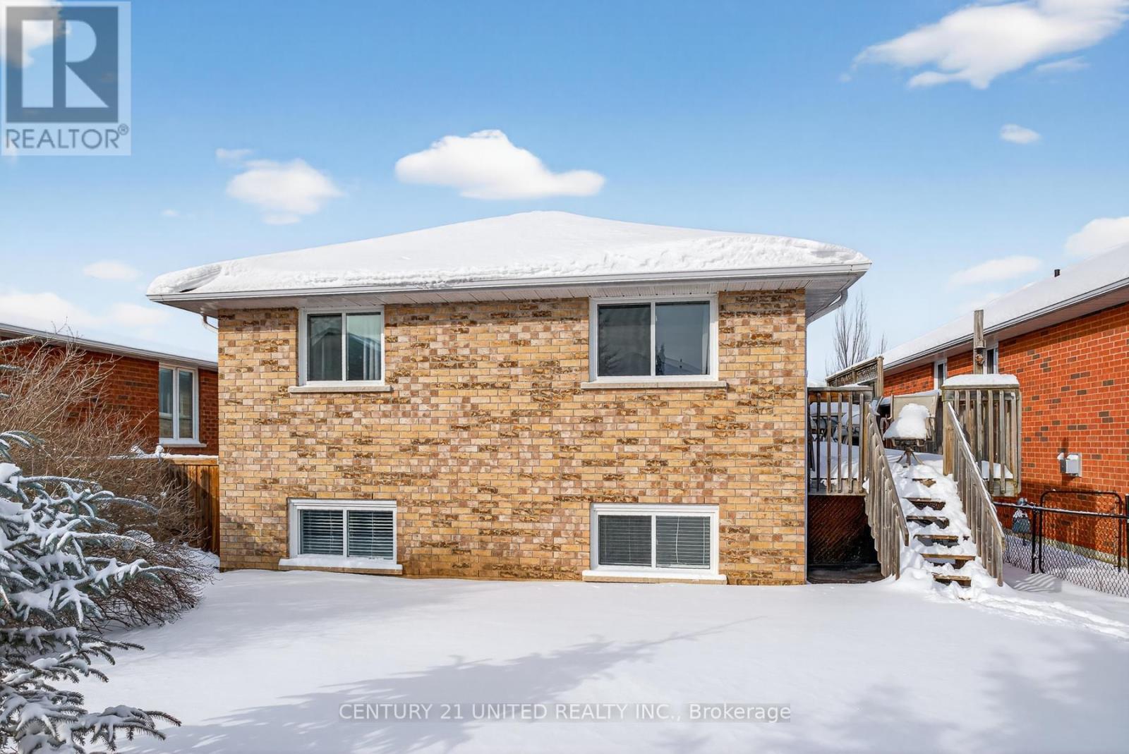 2635 Foxmeadow Road, Peterborough (Ashburnham Ward 4), ON - Outdoor