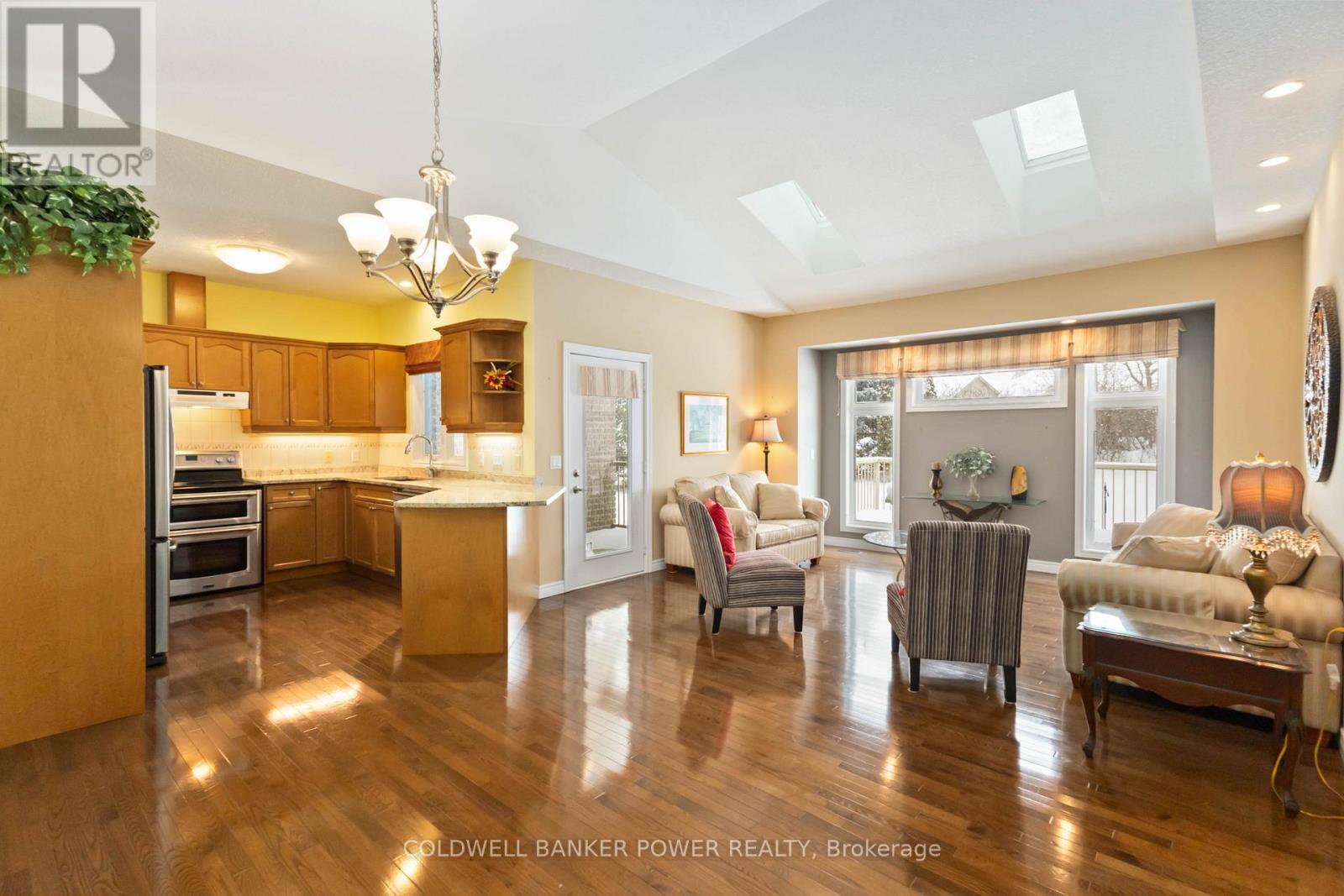 5 - 2295 Kains Road, London South (South A), ON - Indoor