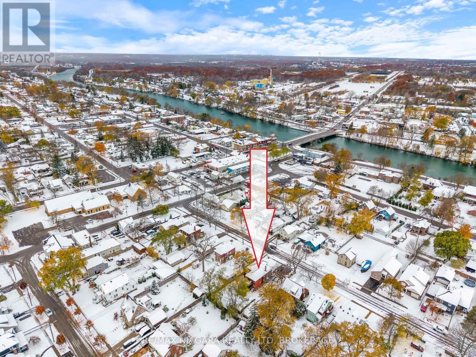 3536 Bond Street, Niagara Falls (Chippawa), ON - Outdoor With View