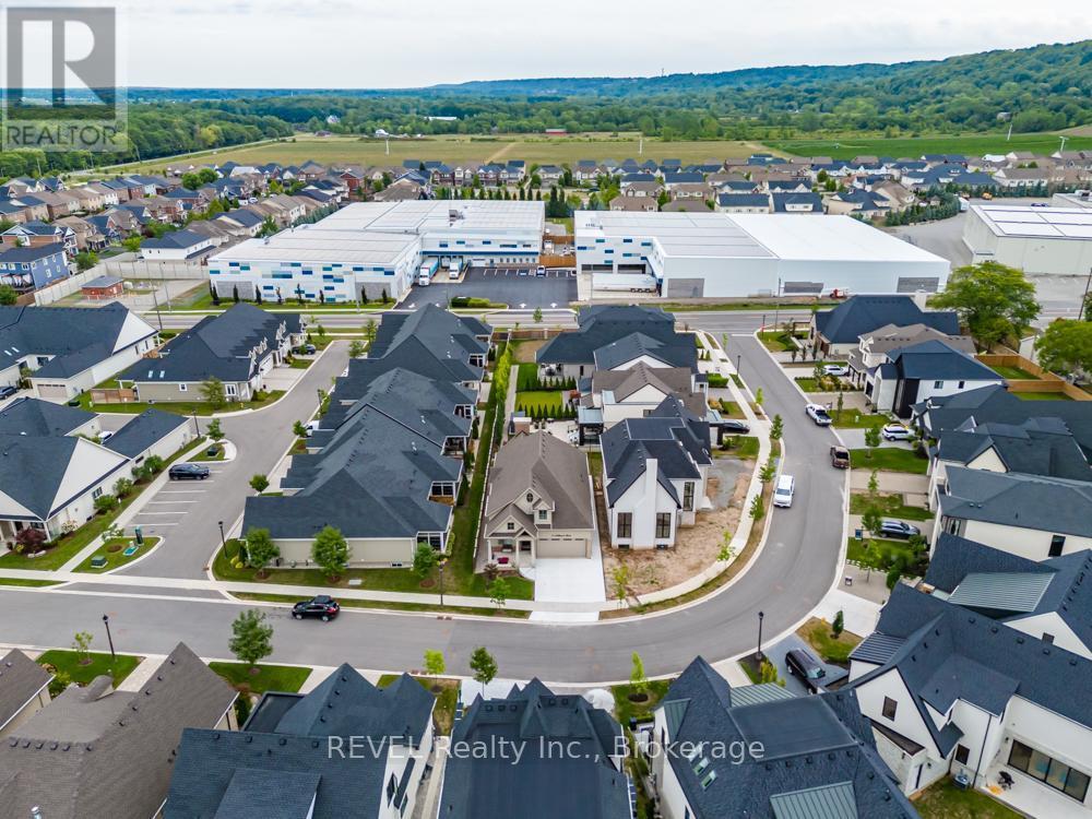 75 Millpond Road, Niagara-On-The-Lake (St. Davids), ON - Outdoor With View